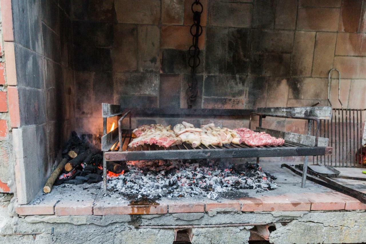 Fattoria Cristina Bilo Rosa Villa Castelnuovo Magra Kültér fotó